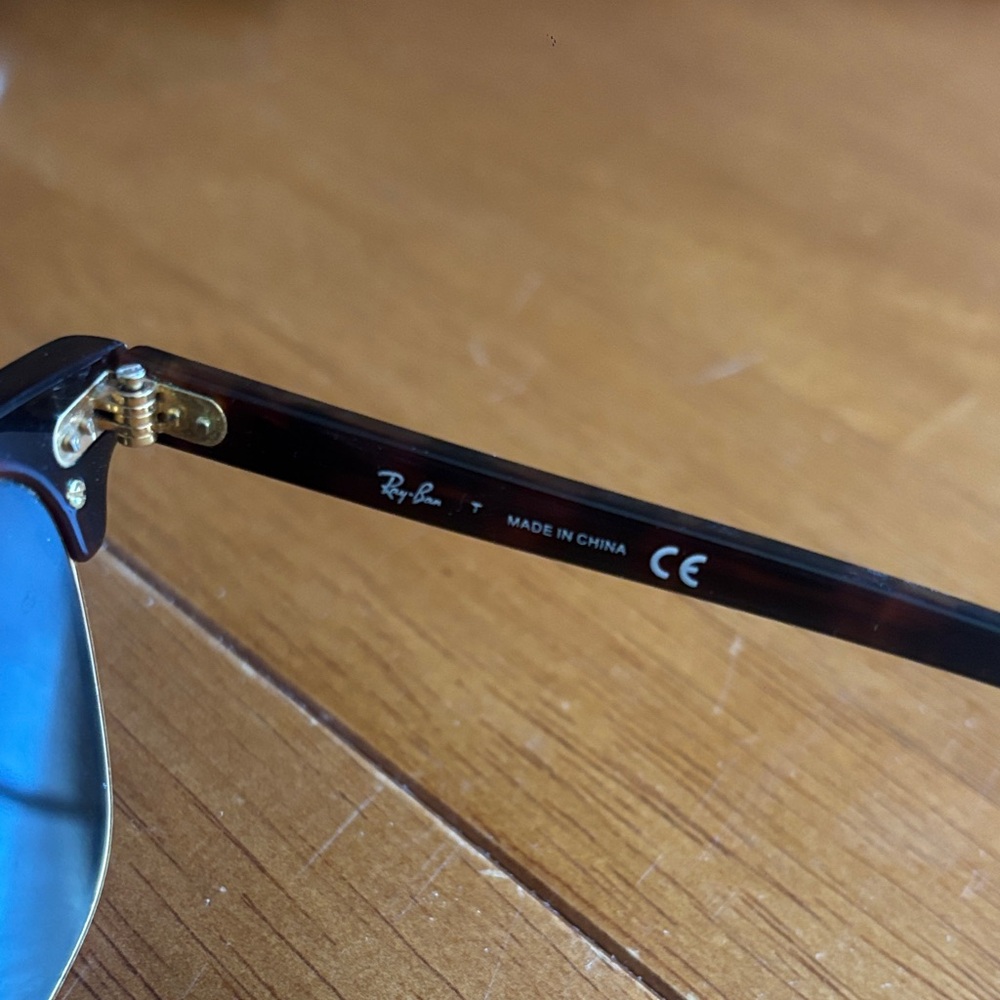 Ray-Ban Classic Clubmaster Sunglasses - Picture 4 of 4
